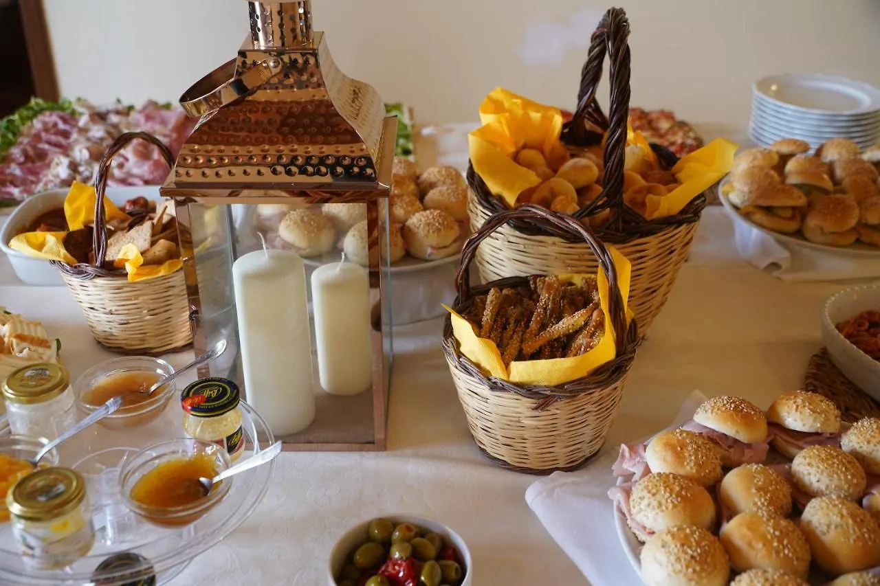 Hotel Villa Lampedusa Palermo 3*,